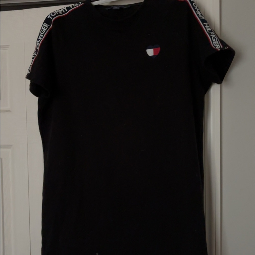 Tommy Hilfiger Black T-Shirt with Logo